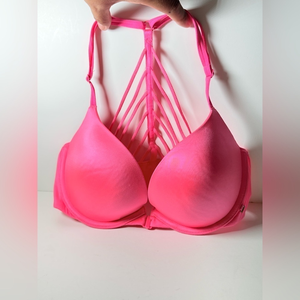 VICTORIA'S SECRET VERY SEXY LIGHTLY LINED PLUNGE/